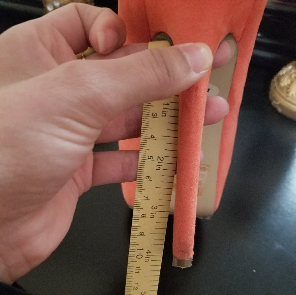 Coral color High Heels - Picture 4 of 5